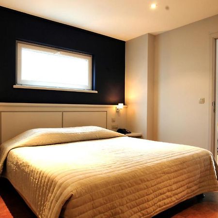 Hotel Le Joli Bois Waterloo Phòng bức ảnh